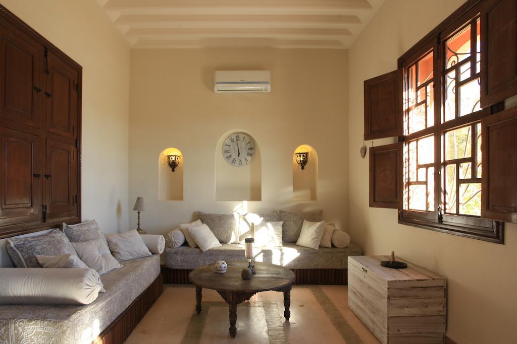 Riad Couleur Sable Sidi Abdallah Ghiat المظهر الخارجي الصورة