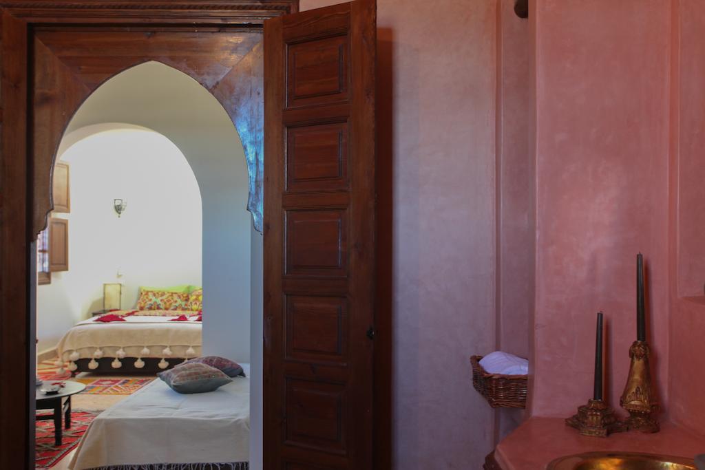Riad Couleur Sable Sidi Abdallah Ghiat الغرفة الصورة
